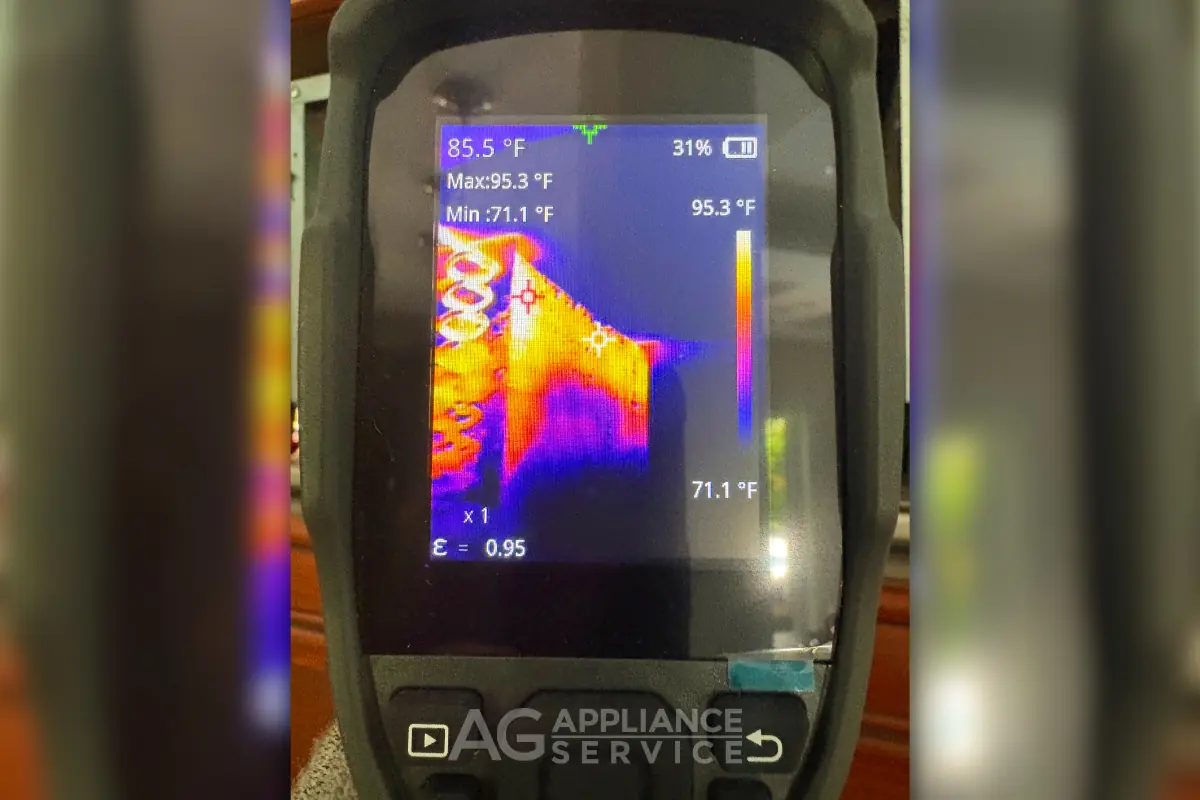 Thermal camera image of Sub-Zero condenser after cleaning showing improved heat disbursement