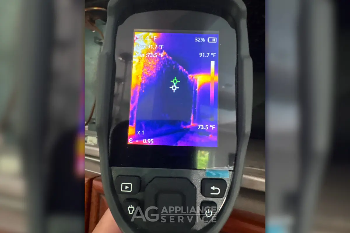 Thermal camera image of Sub-Zero condenser before cleaning showing poor heat disbursement